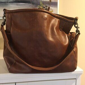 EUC Rough & Tumble Forenza Leather Bucket Bag with Saddle Strap
